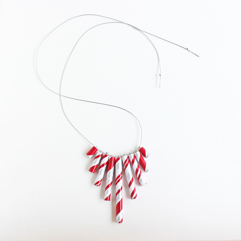 recycled christmas jewelry