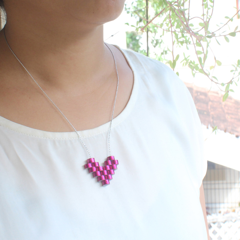 pink heart pendant necklace