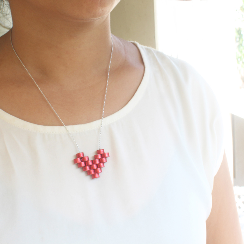 red heart pendant necklace